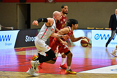 Basketball Superliga 2020/21, Grunddurchgang 8. Runde Flyers Wels vs. BC Vienna, Christian Von Fintel (27), Alex Robinson (8), Jason Detrick (19),


