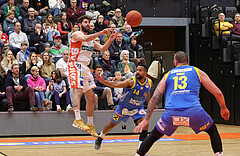 Basketball Superliga 2022/23, 1.Plazierungsrunde Klosterneuburg Dukes vs. SKN St.Pölten


