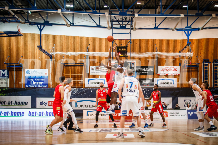 Basketball, Basketball Austria Cup 2021/22, Achtelfinale, Oberwart Gunners, Traiskirchen Lions, 