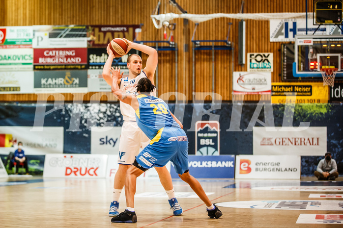 Basketball, bet-at-home Basketball Superliga 2020/21, Viertelfinale Spiel 3, Oberwart Gunners, SKN St. Pölten, Renato Poljak (16)