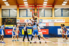 Basketball, win2day Basketball Superliga 2023/24, Grunddurchgang 6.Runde, Traiskirchen Lions, Oberwart Gunners, Jumpball