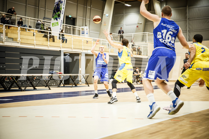 Basketball, bet-at-home Basketball Superliga 2019/20, Platzierungsrunde 3.Runde, SKN St. Pölten Basketball, Oberwart Gunners, Sebastian Käferle (7)