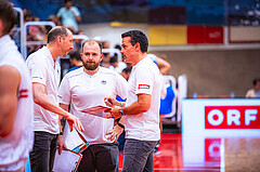 Basketball, FIBA Men´s Eurobasket Qualifiers 2023, , Österreich, Zypern, Stefan Grassegger (Ass. Coach), Raoul Korner (Head Coach)