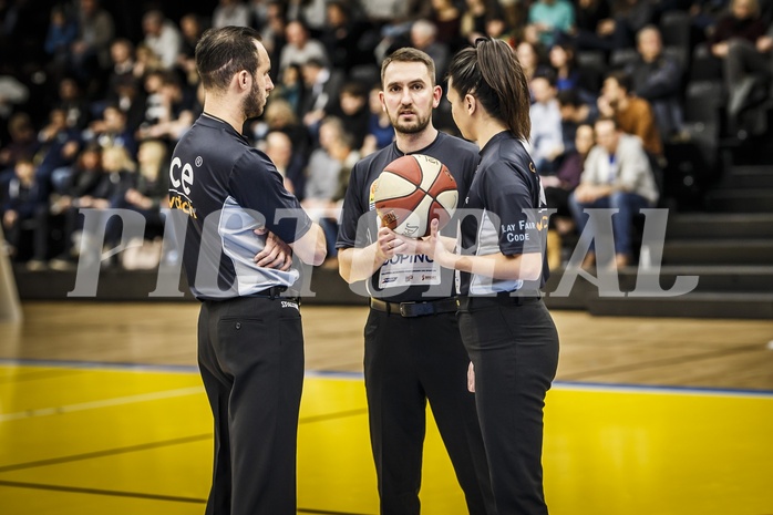 Basketball, ABL 2018/19, Grunddurchgang 18.Runde, UBSC Graz, Oberwart Gunners, Referees